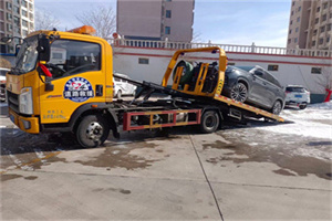 下陆区救援拖车费用怎么算